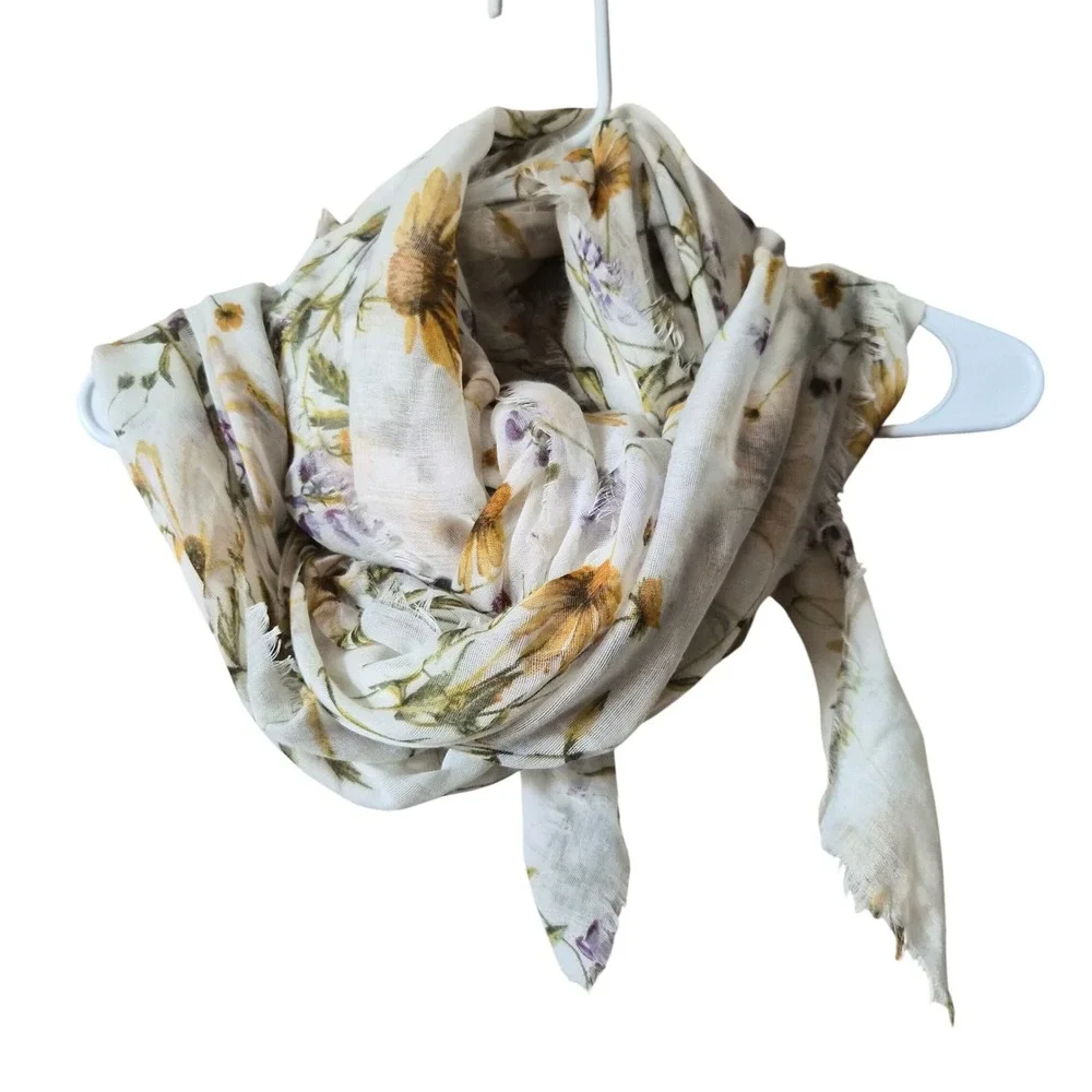 Floral Sunflower Wildflower Print Scarf Lightweight Frayed Edge White Yellow